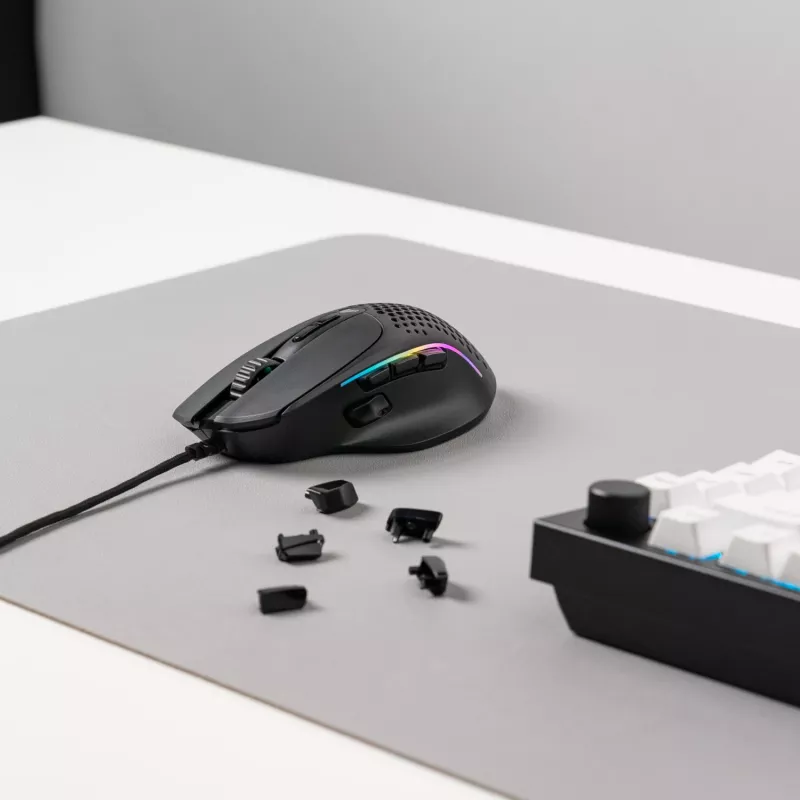 Glorious Gaming Glorious Model I2 Wired – Weiß, Rechtshänder, Optisch, USB Typ-A, 26000 DPI, Weiß