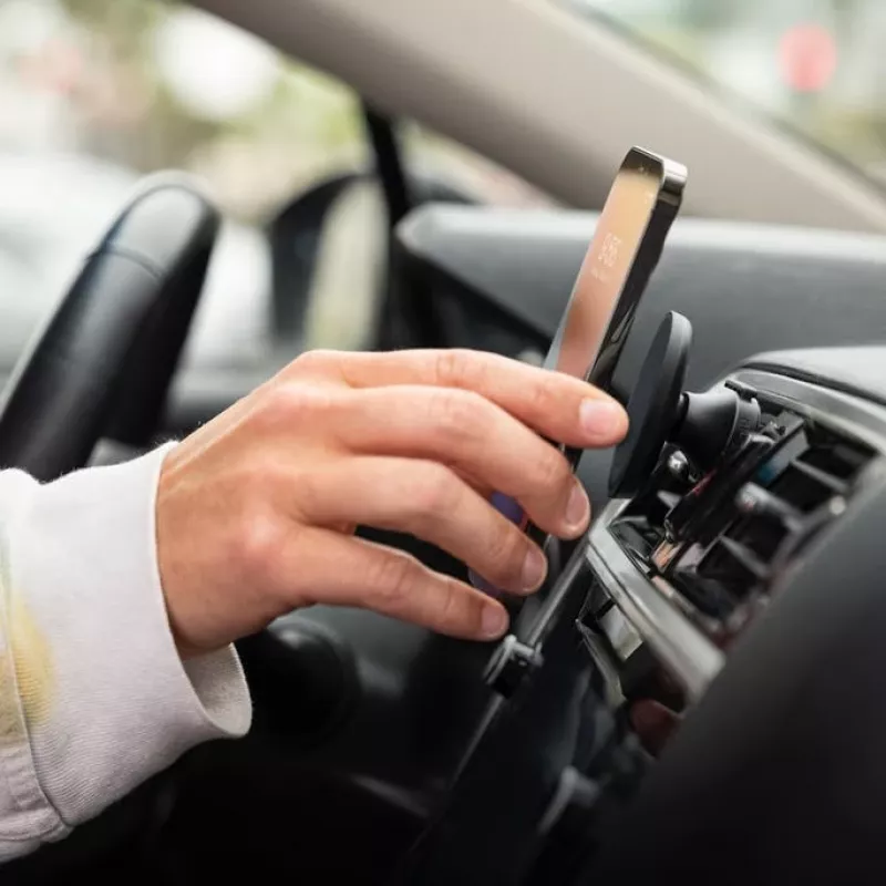 mophie Snap Vent Mount- Schwarz (kein kabelloses Laden), Mobiltelefon/Smartphone, Auto, Schwarz