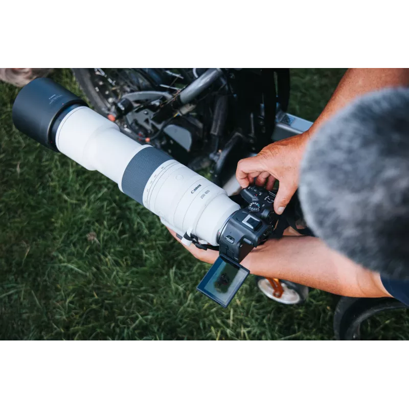 Canon RF 200-800 mm F6.3-9 IS USM Teleobjektiv, Schwarz/Weiß