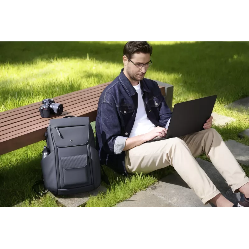 Rucksack ASUS ProArt PP2600 40,6 cm (16 Zoll) — Polyester/PU, schwarz, 1,14 kg