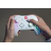 Kabelloser RGB-Gaming-Steuergerät Turtle Beach Afterglow Wave White für Nintendo Switch 2, Bluetooth/USB-C, integrierter Akku 20h, 3m Kabel