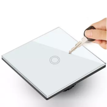 Intelligenter Wi‑Fi-Touch-Lichtschalter MACLEAN MCE715W — Touch-Bedienung, Wi‑Fi-Konnektivität