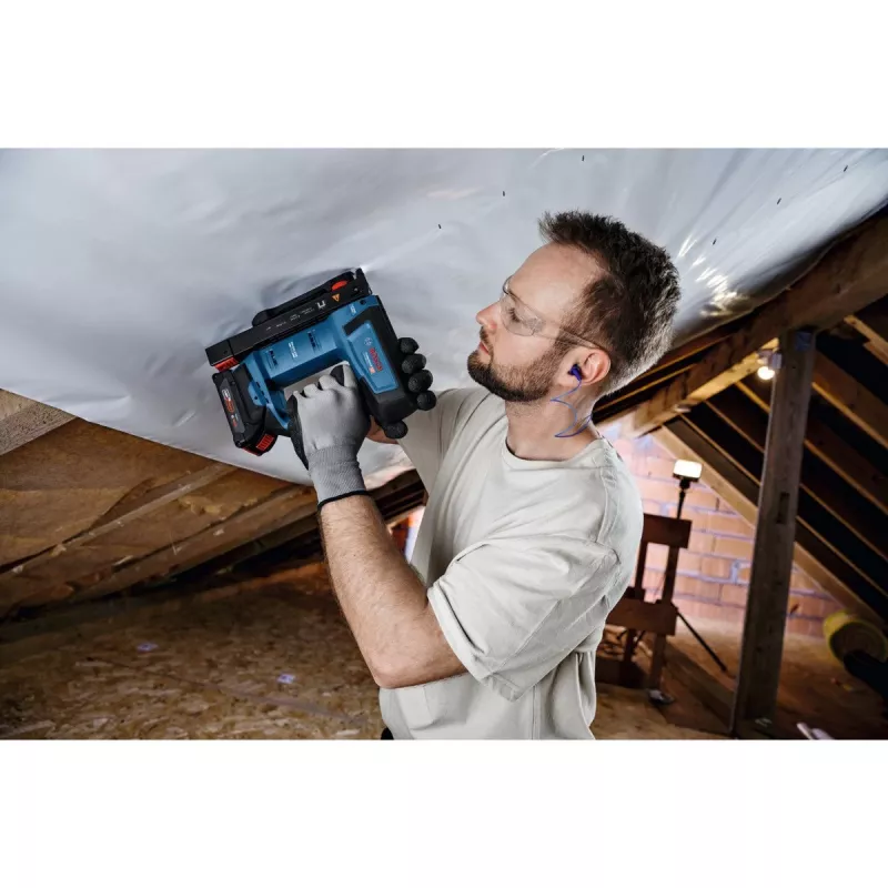 Akku-Holztacker GTH 18V-14 Professional solo, 18 Volt, Elektrotacker Blau/Schwarz, ohne Akku und Ladegerät