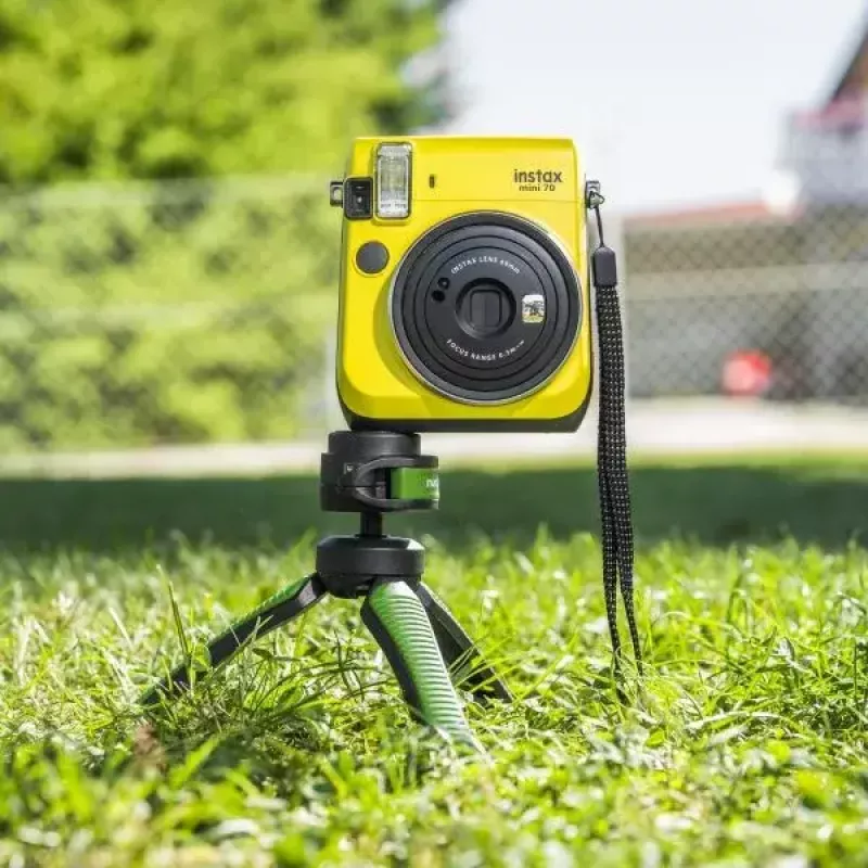 Stativ Mantona 21407 für Smartphone und Digitalkamera Schwarz Grün