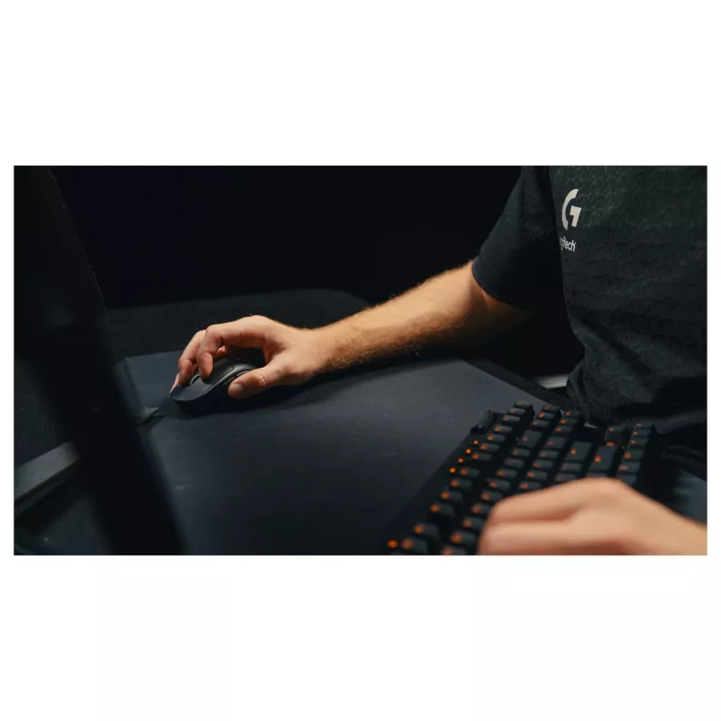 Maus Logitech G 910-007374 für Rechtshänder RF Wireless optisch 44.000 DPI 1 ms 5 Tasten Magenta