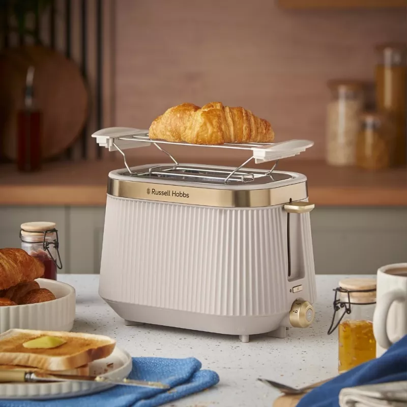 Toster 26761-56 RUSSELL HOBBS