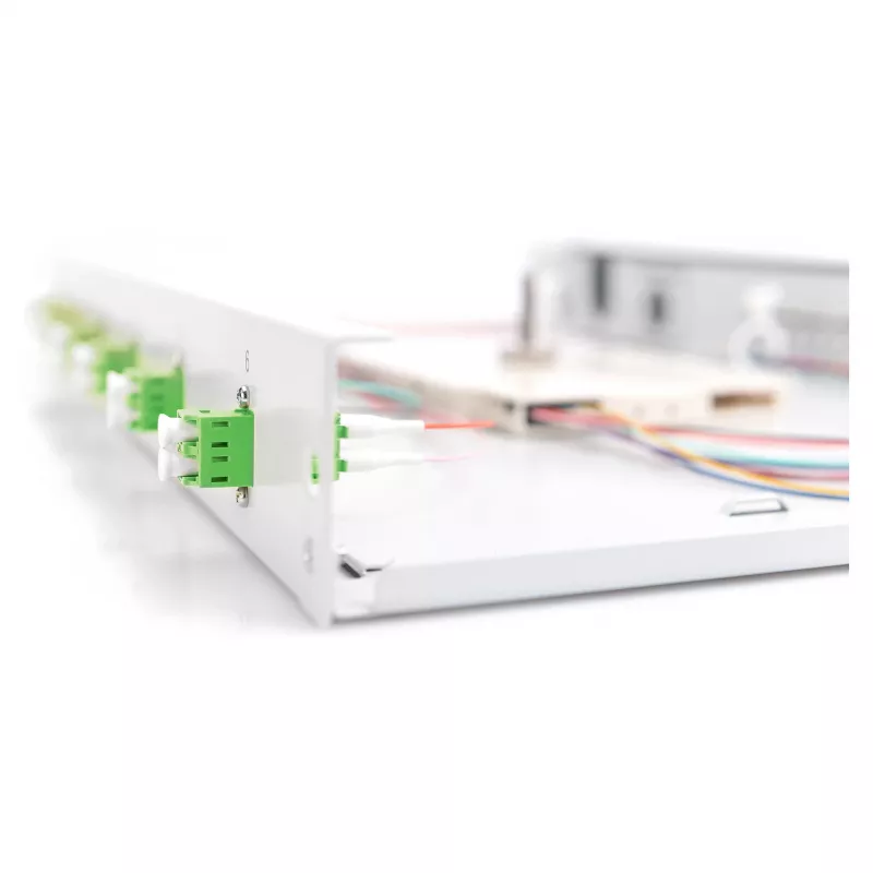 Glasfaser-Spleißbox DIGITUS DN-96330/9APC 1U, bestückt mit 6x LC-APC DX, OS2, Polymer/Stahl, hellgrau