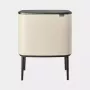 Brabantia Bo Touch Bin 33 L 3 Körbe Beige Breite 540 mm Tiefe 312 mm Höhe 680 mm