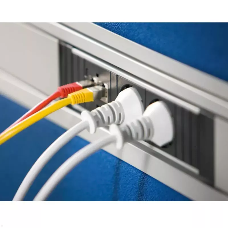 Steckdosenleiste Bachmann STEP ALU 1x USB 1x Custom-Modul 2x Steckdose