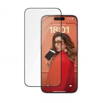 PanzerGlass ® Ceramic Screen Protector iPhone 15 Pro | Ultra-Wide Fit mit EasyAligner