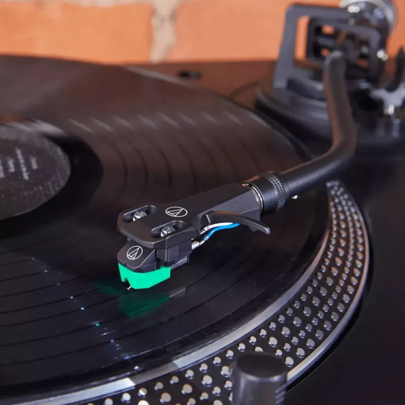 Audio-Technica AT-VM95E/H Tonabnehmer mit AT-HS6BK Headshell vormontiert (schwarz/grün)