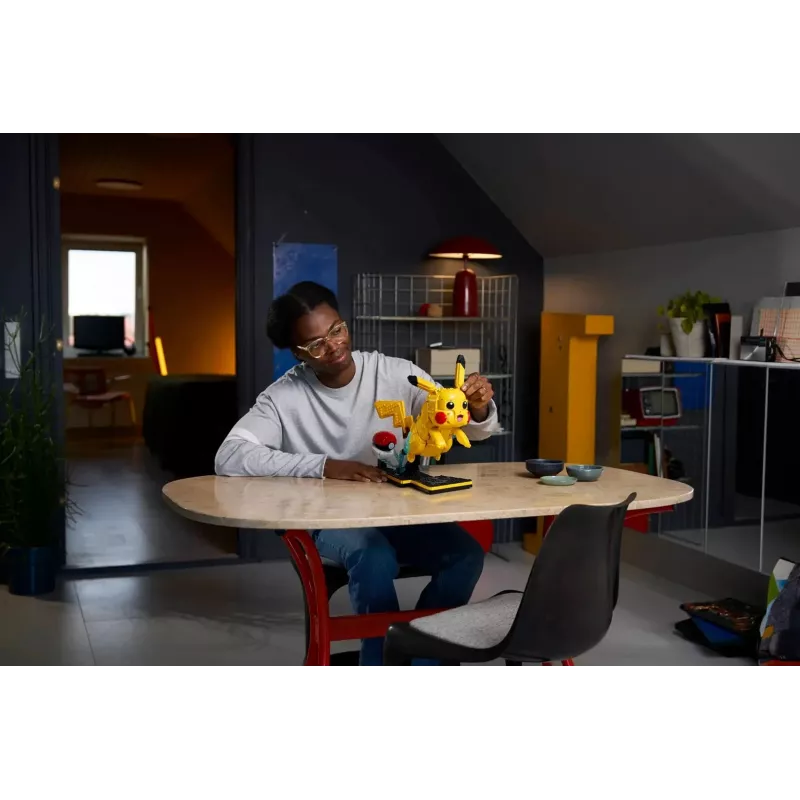 LEGO POKÉMON 72152 Pikachu und Pokéball