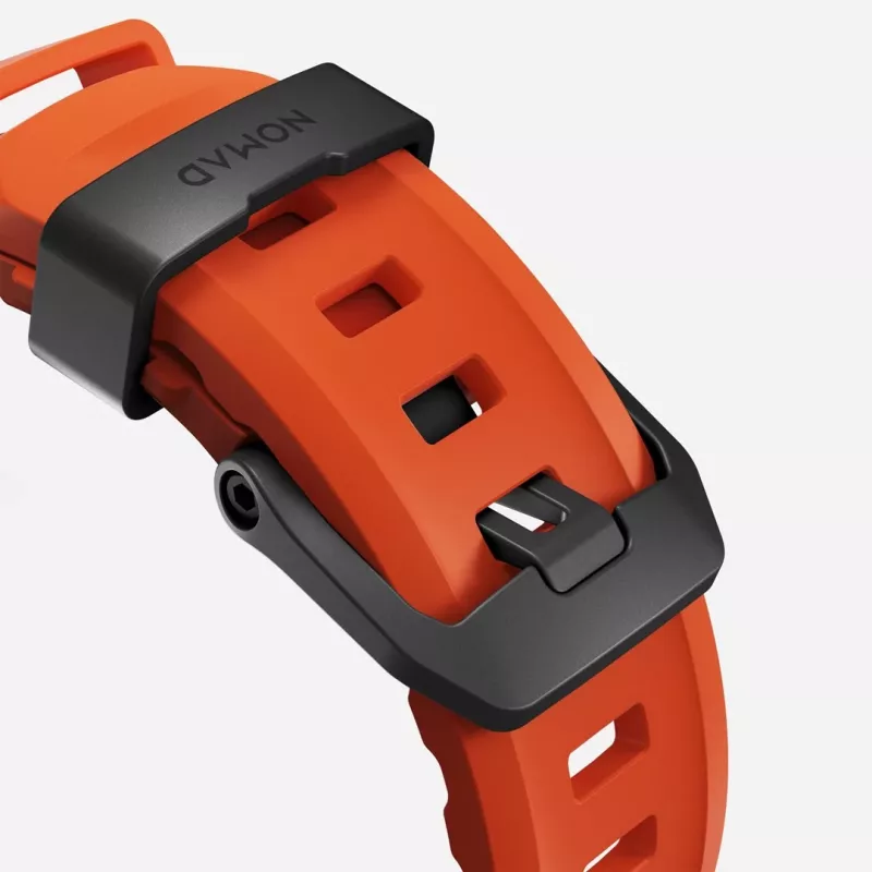 Band Nomad Rocky Point Schwarz Leder für Smartwatch – Handgelenk 145–195 mm, Titan-Schließe