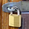 Kofferschloss MASTER LOCK 20 mm breites Vorhängeschloss mit massivem Messingkörper