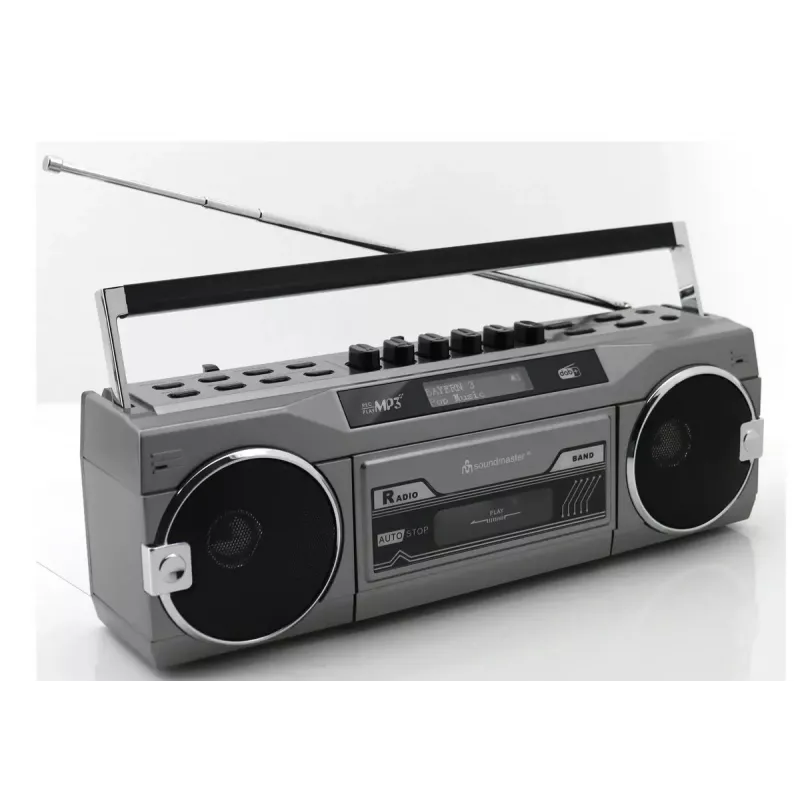 Tragbarer Kassettenspieler Soundmaster SRR80TI mit DAB+ und FM, LCD-Display, 3 W RMS, 3,5-mm-Kopfhöreranschluss, batterie-/230V-betrieben