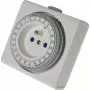 Analog-Zeitschaltuhr REV 0025020109 WS kompakt weiß — mechanischer Zeitschalter für tägliche Steuerung
