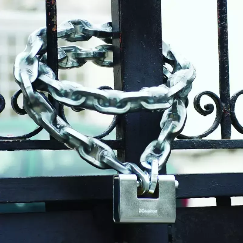 Vorhängeschloss MASTER LOCK 680EURD 80 mm gehärteter Stahl, ummantelter Bügel