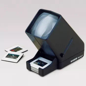 Lichttisch KAISER diascop 4 — Kunststoff, schwarz, max. Betrachtungsabstand 1,6 m, 80×160×170 mm