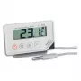 Elektronisches Innenthermometer TFA-Dostmann 30.1034 — digital, -40–70°C, Genauigkeit 0,5°C, Batterie CR2032, weiß