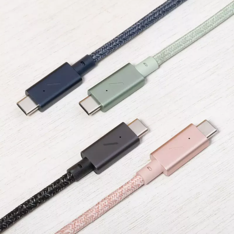 Native Union Belt Cable Pro USB-C auf USB-C, 2,4 m, LED-Anzeige, Rose