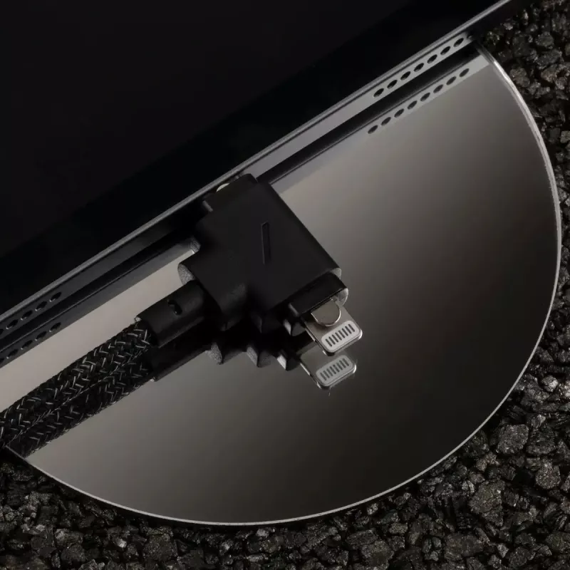 USB-C auf USB-C / Lightning Kabel Native Union Belt Kabel Duo, 1,5 m, Grün
