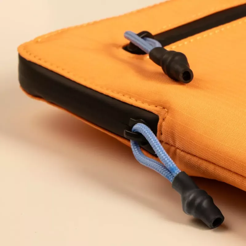 Schutzhülle Native Union Ultralight Sleeve 35,6 cm 14 Zoll Orange