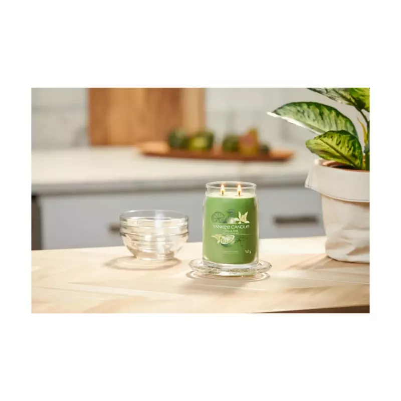 Wachskerze Yankee Candle Signature Limette Vanille Grün 1 Stück 157 mm 9,3 cm 567 g
