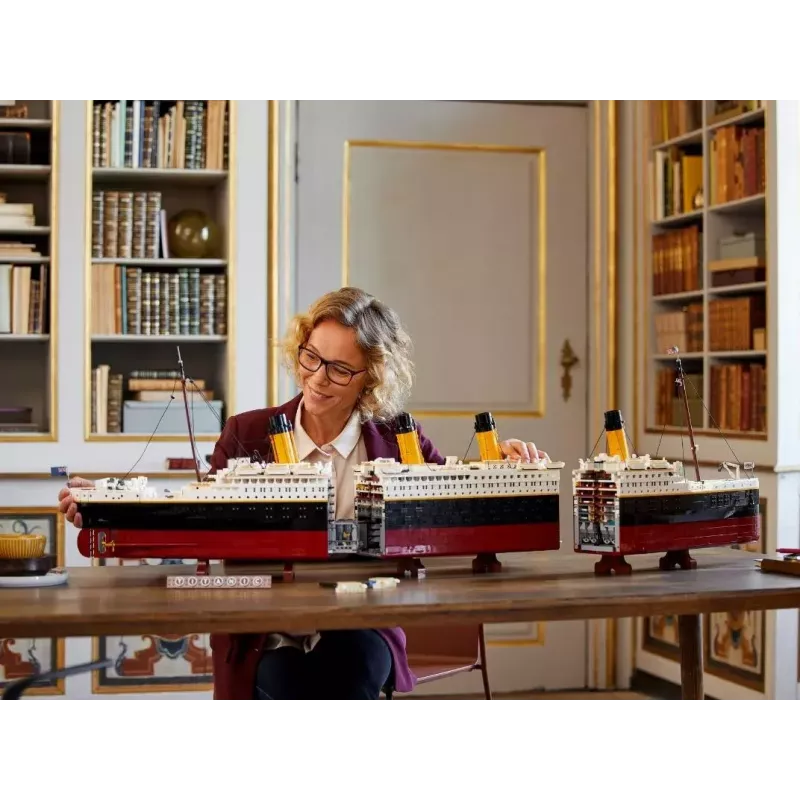 LEGO Bauset ICONS 10294 Titanic Modellnachbildung — 9.090 Teile, 18+