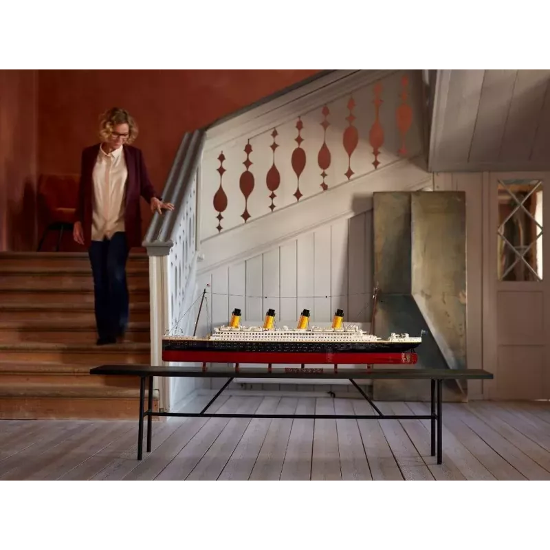LEGO Bauset ICONS 10294 Titanic Modellnachbildung — 9.090 Teile, 18+