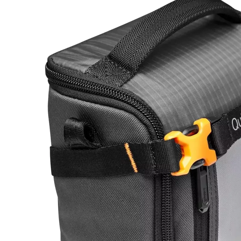 Kompaktes Etui Lowepro GearUp Creator Box M II Schwarz Grau