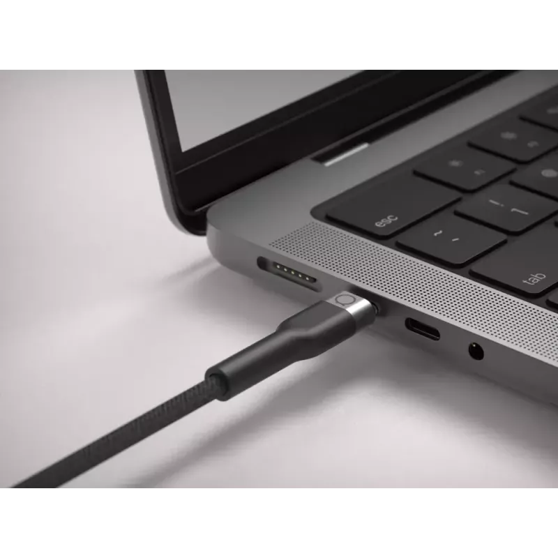 USB-C auf Lightning Kabel LINQ byELEMENTS 2 m MFi zertifiziert Schwarz