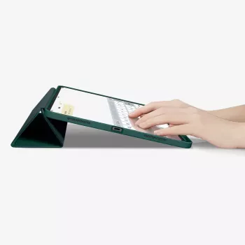 Flip-Case Spigen Urban Fit 33 cm (13 Zoll) für iPad Pro 2024 Grün