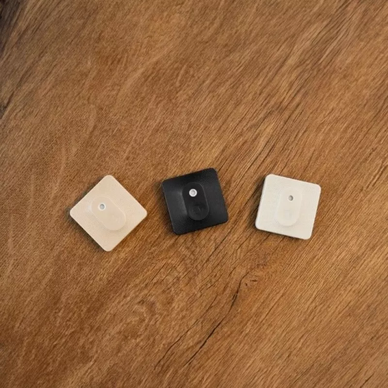 Intelligenter Temperatur- und Luftfeuchtigkeitssensor Shelly BLU H&T ZB Schwarz