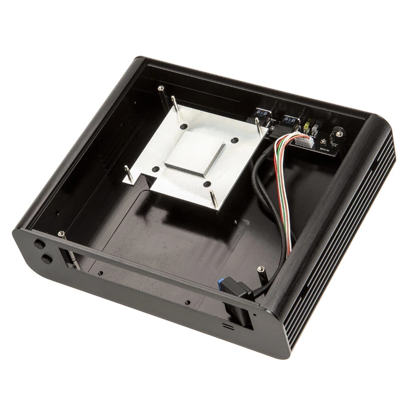 Akasa Euler S Lüfterloses Thin-Mini-ITX-Gehäuse, OEM – schwarz