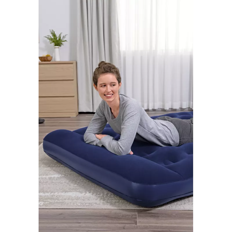 Bestway Luftmatratze Full mit eingebauter Fußpumpe 1,91 m x 1,37 m x 28 cm