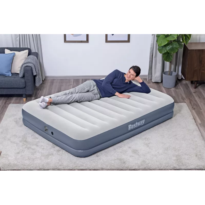 Bestway Tritech Luftmatratze Queen mit wiederaufladbarer Pumpe 2,03 m x 1,52 m x 36 cm