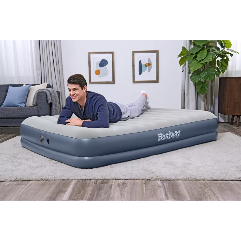 Bestway Tritech Luftmatratze Queen mit wiederaufladbarer Pumpe 2,03 m x 1,52 m x 36 cm