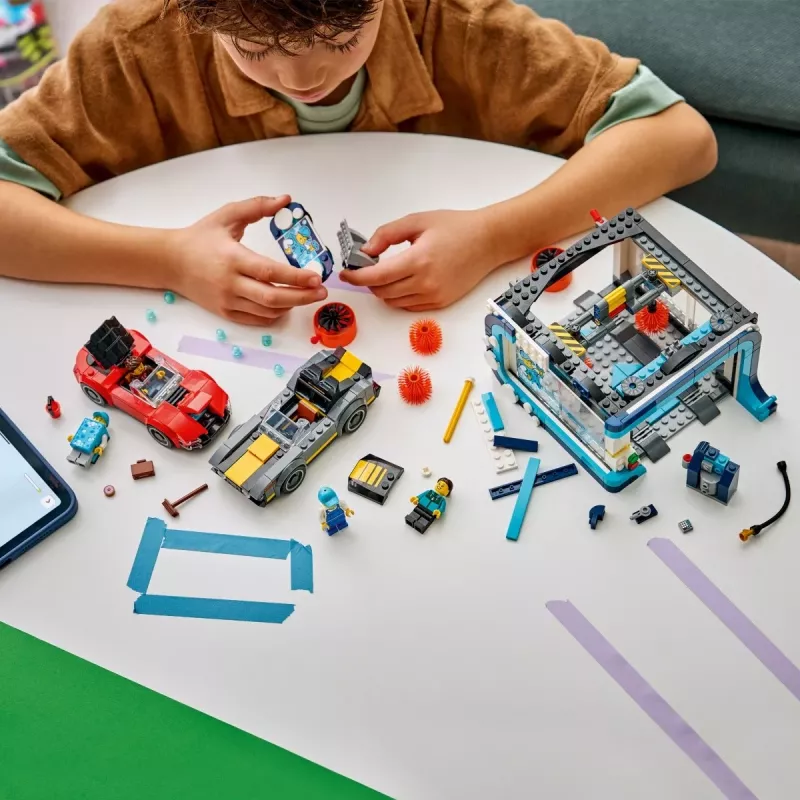 LEGO City 60497 Drive-Through-Autowaschanlage (583 Teile)