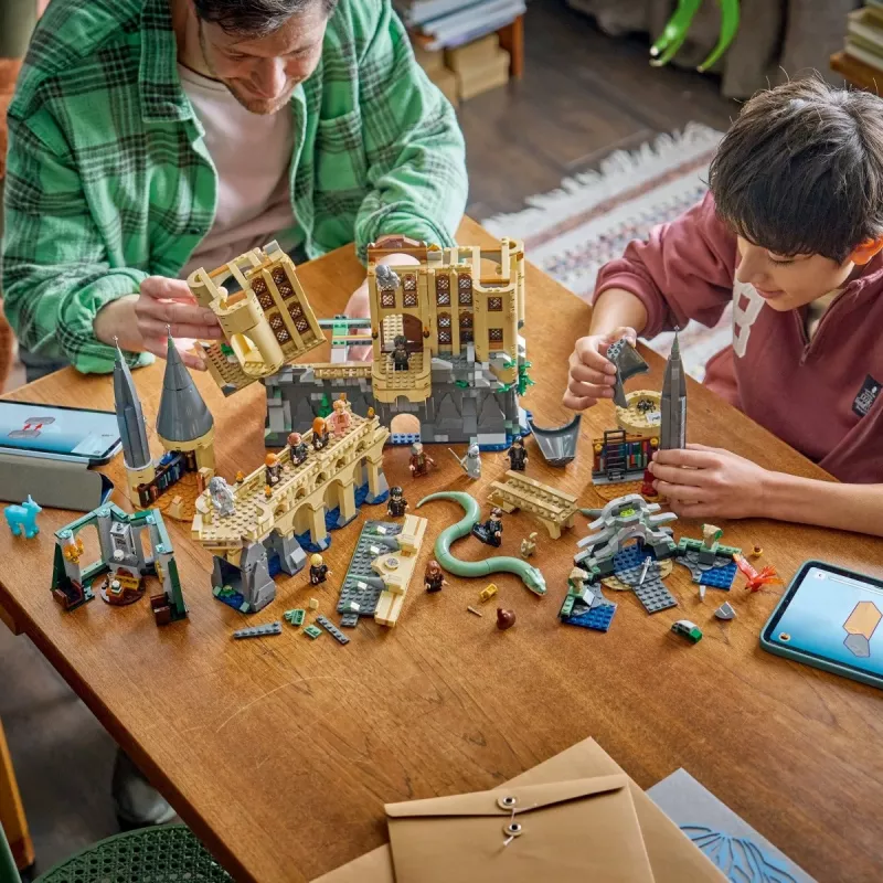 LEGO Harry Potter 76473 Schloss Hogwarts: Ostflügel (2164 Teile)