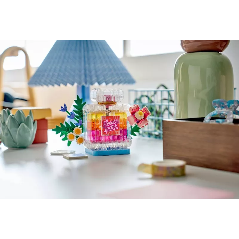 LEGO Creator 3-in-1 31383 Floral Decor Parfümflasche (286 Teile)
