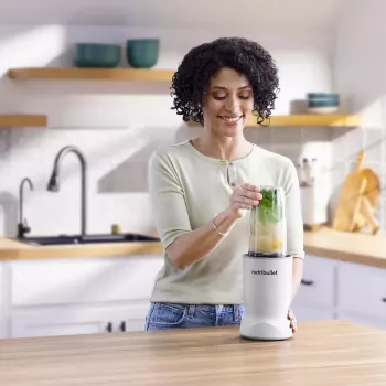 Nutribullet NBT1006MW Turbo Personal Blender 1000W Mattweiß
