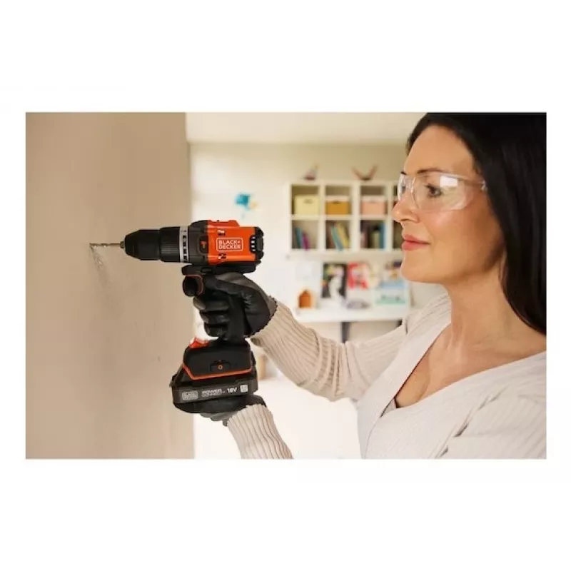 Black & Decker BLD683XN-XJ Kabel-Schlagbohrmaschine 680W 13mm Zahnkranzbohrfutter 0-3000 U/min Schwarz/Orange