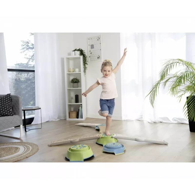 Smoby Life Balance Beam Set für Kinder - 10-teiliger modularer Balancierkurs mit Steinen, Innen/Außen, ab 2 Jahren