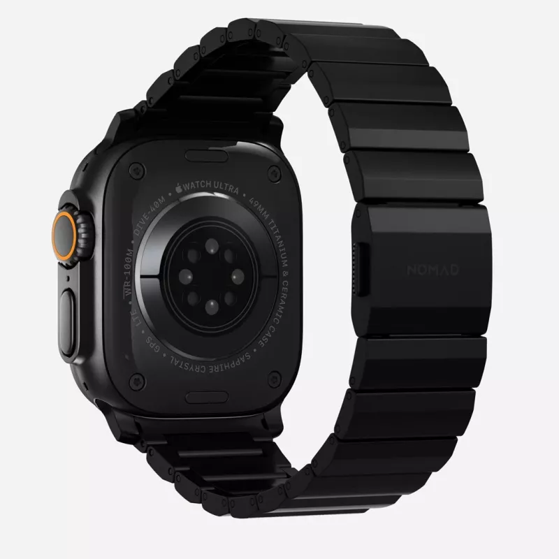 NOMAD Titanium Band für Apple Watch 46/49mm Silber