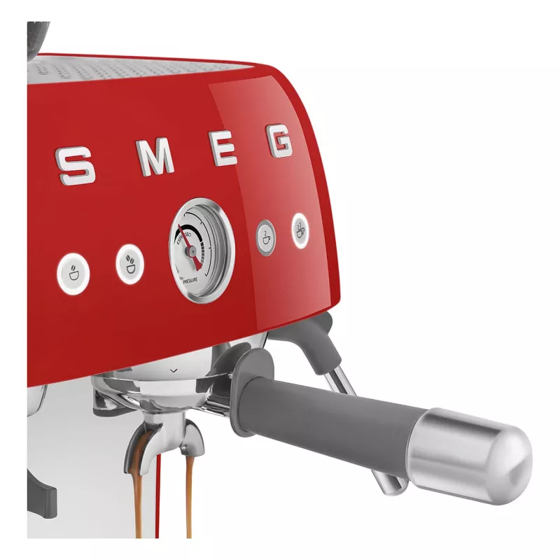 Smeg 50's Style Fully Automatic Coffee Machine EGF03RDEU Red