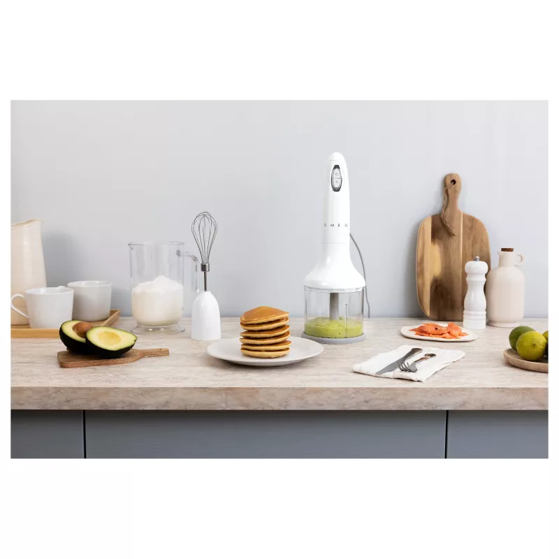 SMEG HBF03WHEU Stabmixer, 700 W, Edelstahl-Mixarm, Weiß