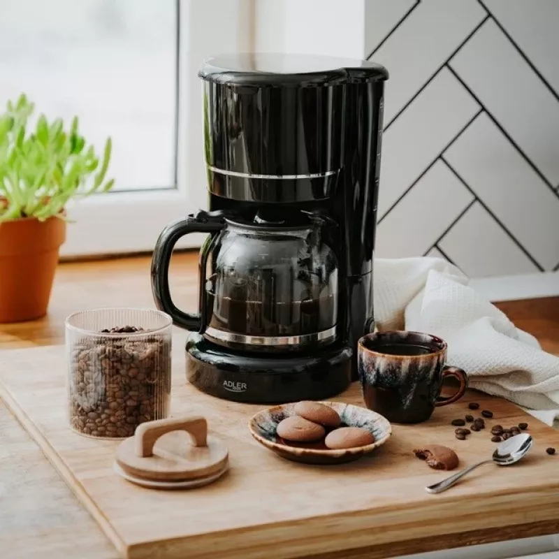 Adler AD 4383 Kaffeemaschine 1,5 L, schwarz