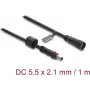 Delock DC-Verlängerungskabel 5,5 x 2,1 mm Stecker auf Buchse mit Schraubverriegelung M12 x 1,75 mm Gewinde wasserdicht 18 AWG, 1 m schwarz