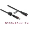 Delock DC-Verlängerungskabel 5,5 x 2,5 mm Stecker auf Buchse mit Schraubverriegelung M12 x 1,75 mm Gewinde wasserdicht 18 AWG, 2 m Schwarz
