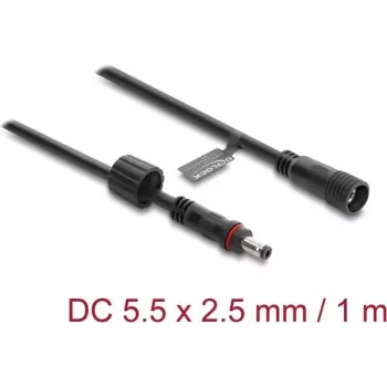 Delock DC-Verlängerungskabel 5,5 x 2,5 mm Stecker auf Buchse mit Schraubverriegelung M12 x 1,75 mm Gewinde wasserdicht 18 AWG, 1 m Schwarz (67386)